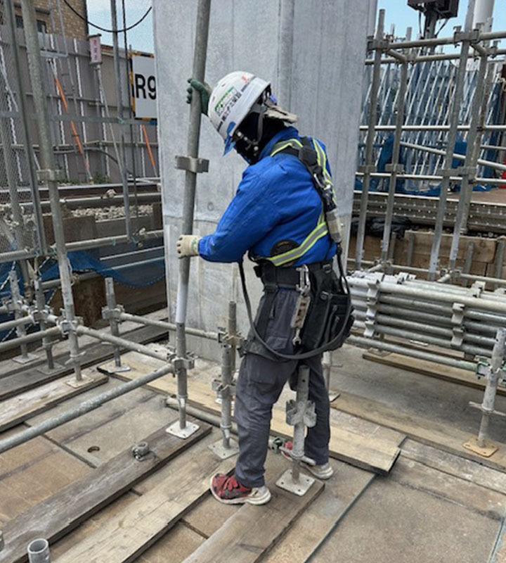 型枠支保工工事|事業案内-1